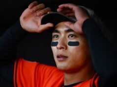 “Sono contento che tutto abbia funzionato”: Lee degli SF Giants parla di una breve detenzione al LAX