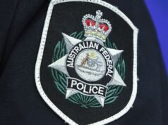 Un uomo accusato di possesso di materiale pedopornografico dopo essere stato intercettato all’aeroporto di Sydney