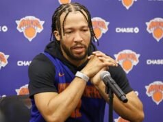 Jalen Brunson dei Knicks ride dell'”imbarazzante” infortunio alla caviglia