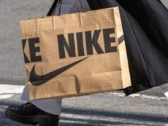 Nike è sotto indagine per accuse di discriminazione legata al DEI contro i lavoratori bianchi