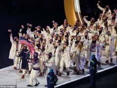 Gli italiani arrabbiati fischiano gli atleti americani e JD Vance alla cerimonia di apertura delle Olimpiadi invernali in mezzo alla furia dell’ICE