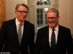 La stretta di mano d’oro di Mandelson: un pari vergognoso ha ricevuto un compenso fino a £ 55.000 quando è stato licenziato come ambasciatore degli Stati Uniti a causa dei legami con Epstein – mentre crescono le richieste di restituire i soldi