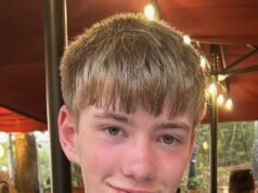 Allievo dotato, 15 anni, di una prestigiosa scuola privata da 24.000 sterline all’anno, figlio di importanti chirurghi veterinari, si è tolto la vita a casa di famiglia senza lasciare ai suoi genitori alcuna “lettera o indizi”