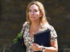 “Queen of Woke” di Whitehall: al personale in servizio sotto il nuovo capo della pubblica amministrazione di Keir Starmer “è stato detto di unirsi a un club del libro non conforme al genere”