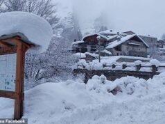 Ai turisti viene ordinato di lasciare le Alpi italiane e svizzere mentre i villaggi vengono evacuati perché c’è troppa NEVE