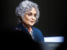 Arundhati Roy “scioccata” dalle osservazioni della giuria a Gaza, lascia il festival del cinema di Berlino