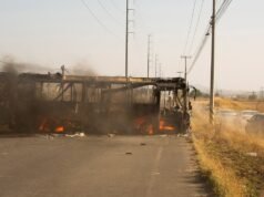 Sen Mullin esorta le vacanze di primavera a cancellare i viaggi in Messico a causa della violenza del paese: “Nessuno dovrebbe andare”