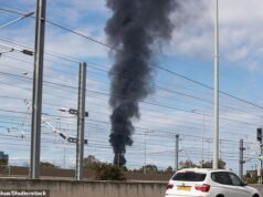 L’Iran attacca IN DIRETTA: il Medio Oriente si prepara per una guerra totale dopo che Trump lancia un “massiccio” assalto all’Iran con Israele e Teheran risponde con attacchi missilistici su Tel-Aviv