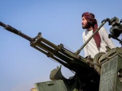 I talebani afghani si dicono aperti ai colloqui dopo che il Pakistan ha bombardato le principali città