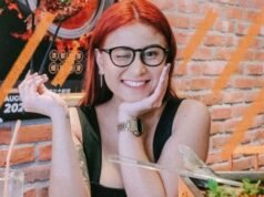 Non avendo paura di rimanere intrappolato in un caso di droga, Awkarin ha immediatamente mostrato i risultati del test delle urine