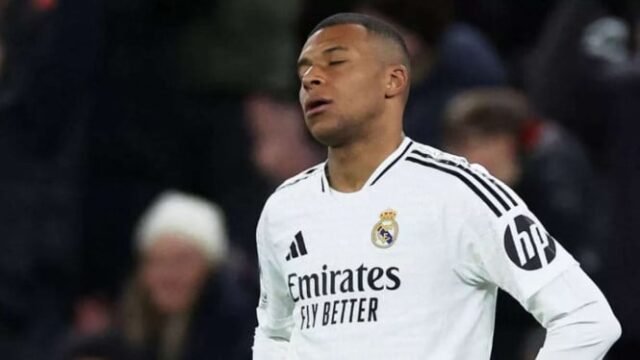 695b7b3fc9d26-pemain-real-madrid-kylian-mbappe_665_374.jpg