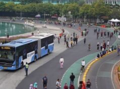 Caotico! Autobus TransJakarta investe pedoni nel sud di Giakarta e muore, ecco la cronologia