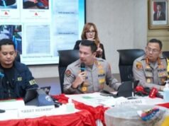 È stato rivelato che il movente dell’autore era quello di avvelenare deliberatamente a morte i membri della sua famiglia a Warakas