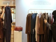 La moda modesta è sempre più attratta, anche la moda Shar’i è in aumento