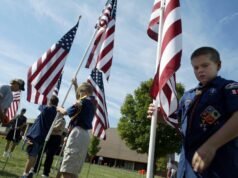 Il Pentagono esplora le truppe: caccia via le ragazze e vai con Dio