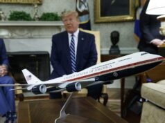 L’Air Force One sarà ridipinta con i colori preferiti di Trump