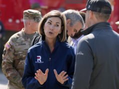 Riepilogo: le elezioni di medio termine fanno impazzire i repubblicani, oltre al losco incontro del “Consiglio per la pace” di Trump