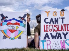 Il GOP trasforma l’udienza sulla “libertà di parola” in un grossolano festival bigotto transfobico