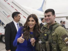 Riepilogo: ICE Barbie acquista una flotta di jet di lusso, mentre i bambini soffrono nei centri di detenzione di Trump