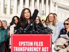 Elenco completo dei sopravvissuti di Epstein che hanno partecipato al SOTU di Trump e chi li ha invitati