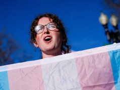 20 AG fanno pressione sull’AMA affinché rinnega i bloccanti della pubertà per i minori