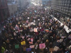 La conversazione della scorsa settimana: le istituzioni stanno crollando, ma le persone no