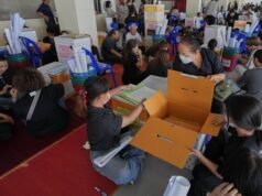 Si aprono le urne in Tailandia con tre principali partiti in lizza per il potere