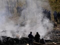 Il bilancio delle vittime sale a 22 dopo che un aereo cargo che trasportava denaro si è schiantato vicino alla capitale della Bolivia