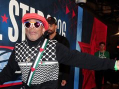 Spike Lee indossa abiti filo-palestinesi all’NBA All-Star Game con un giocatore di origine israeliana in competizione