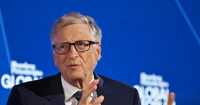 Creepy-Bill-Gates-speaking-on-stage-640x335.jpg