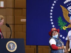 Il proprietario di un ristorante immigrato offre pasti gratuiti agli agenti ICE