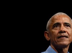 Barack Obama chiarisce che gli alieni sono “reali” Commento