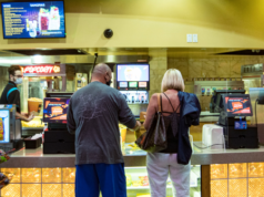 La partecipazione al teatro AMC nel 4° trimestre è scesa di quasi il 10%.