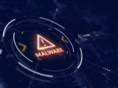 Donna presa di mira dalla spaventosa truffa “Clickfix”: ecco come evitarla