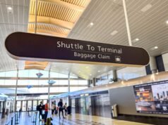 L’aeroporto di Tampa ha vietato Crocs e pigiami? Cosa sapere dopo la dichiarazione