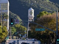 La società madre della CNN considera nuovi colloqui di vendita con Trump Ally: rapporto