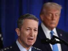 Rapporto – Il presidente dei capi di stato maggiore congiunti avverte Trump dei rischi seri e profondi se gli Stati Uniti attaccassero l’Iran