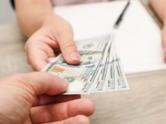 Il Wisconsin potrebbe inviare assegni di rimborso fiscale di $ 1.000