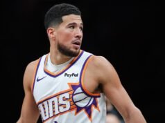 Rapporto sugli infortuni tra Suns e Magic: Devin Booker si dichiara riguardo allo stato