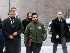 Topo morto congelato accanto a un mucchio di spazzatura ghiacciato: Emma-Jo Morris descrive la visione del terzo mondo di Mamdani che diventa realtà a New York