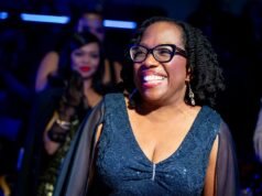 Ketanji Brown Jackson ha applaudito ai discorsi dei Grammy anti-ICE? Cosa mostra il video