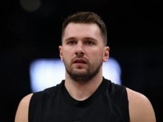 I Lakers rivelano le notizie sugli infortuni di Luka Doncic contro i 76ers