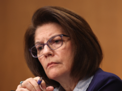 La senatrice democratica Catherine Cortez Masto ammette che “i democratici sono deboli sull’immigrazione”