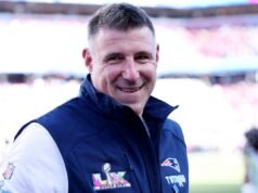 I fan applaudono ciò che Mike Vrabel ha fatto meno di 24 ore dopo aver perso al Super Bowl