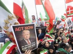 Centinaia di migliaia di persone protestano contro il regime islamista iraniano a Monaco