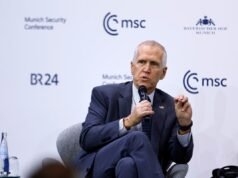 Il senatore repubblicano reagisce all’osservazione di Lindsey Graham “Chi se ne frega” della Groenlandia