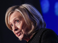 Epstein Files rivela il “ruolo centrale” di Ghislaine Maxwell nella creazione dell’iniziativa globale di Clinton nonostante Hillary Clinton abbia affermato di essersi incontrati “in poche occasioni”