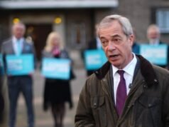 Farage costringe il governo a fare marcia indietro sull’annullamento delle elezioni locali