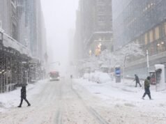 Tempesta invernale ‘epica’ che colpisce la costa orientale con la neve vista dallo spazio