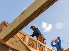 Le aziende del Texas tagliano le assunzioni di migranti